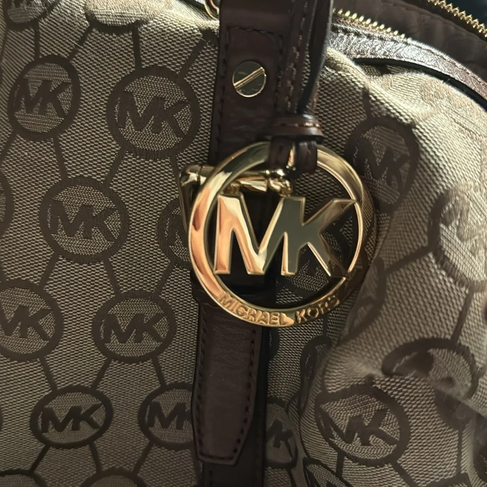 Michael Kors Purse - Picture 2 of 7